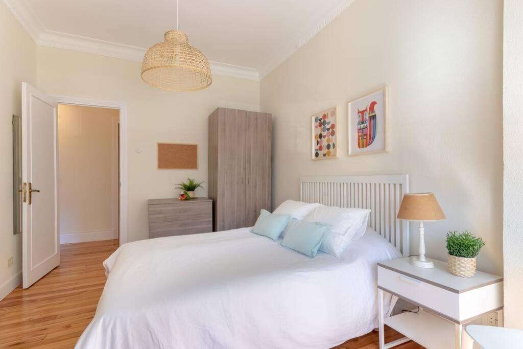 Acogedor Y Soleado En El Centro By Aloha Bilbao Apartment Luaran gambar
